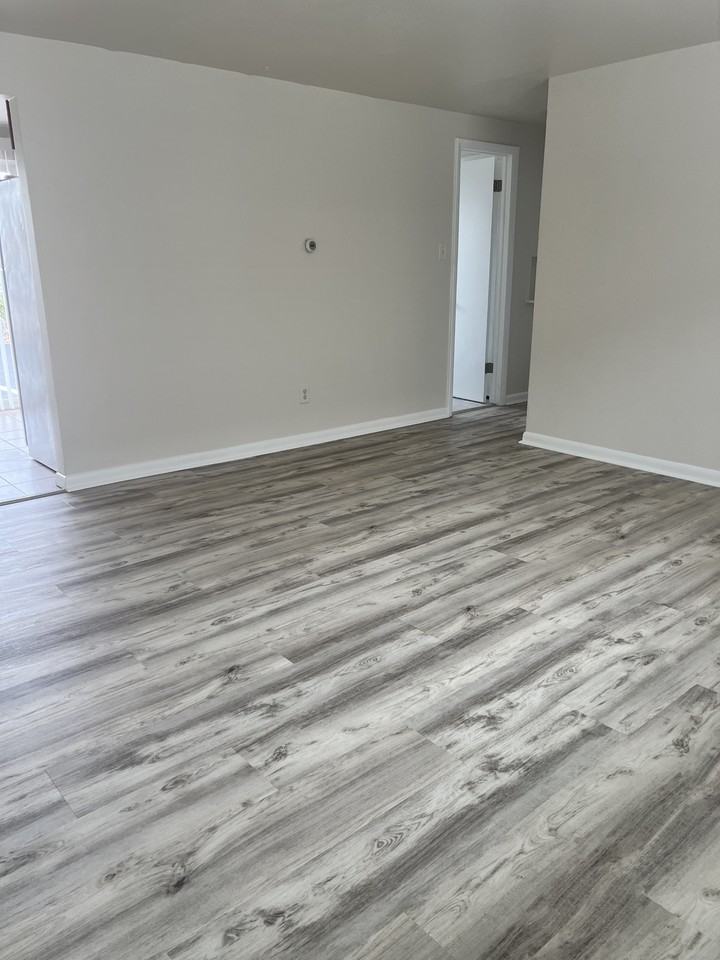 715 Moore Street #4 - Photo 3 of 20