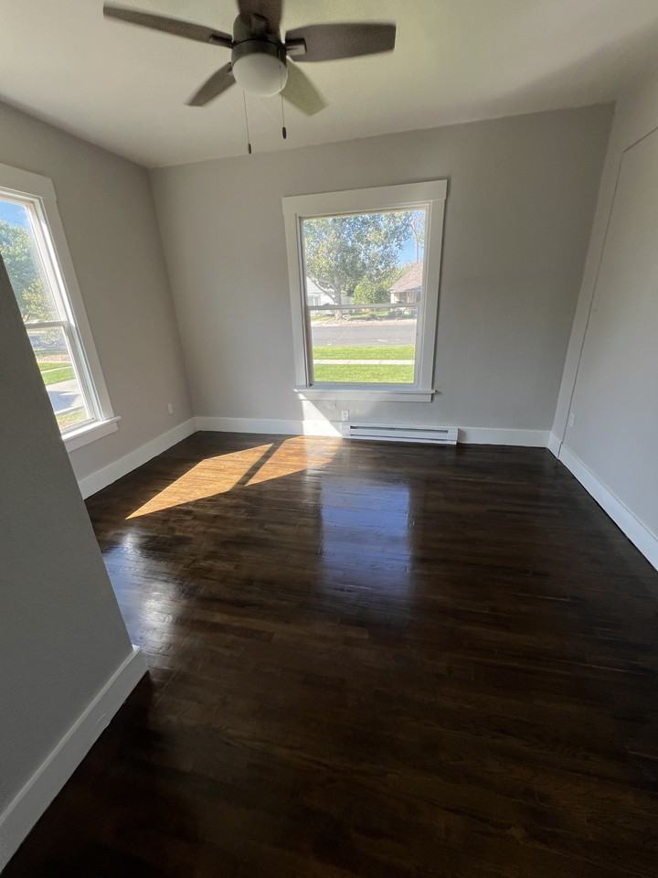 420 Lincoln St #420 - Photo 7 of 9