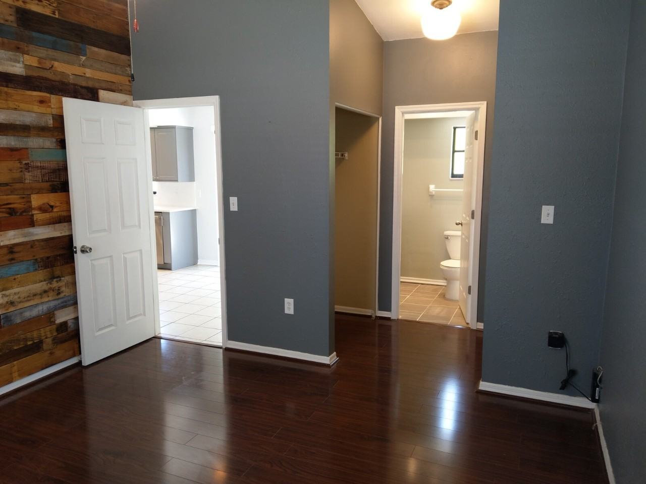 4300 Trout Dr Se - Photo 4 of 24