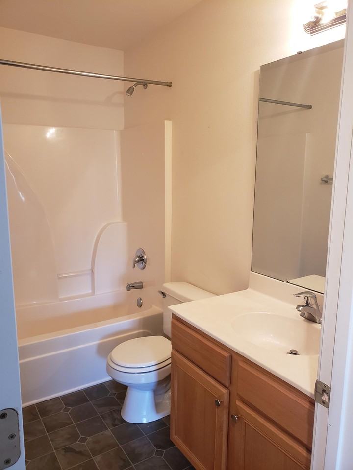 2472 Redmayne Lane #1 - Photo 6 of 12