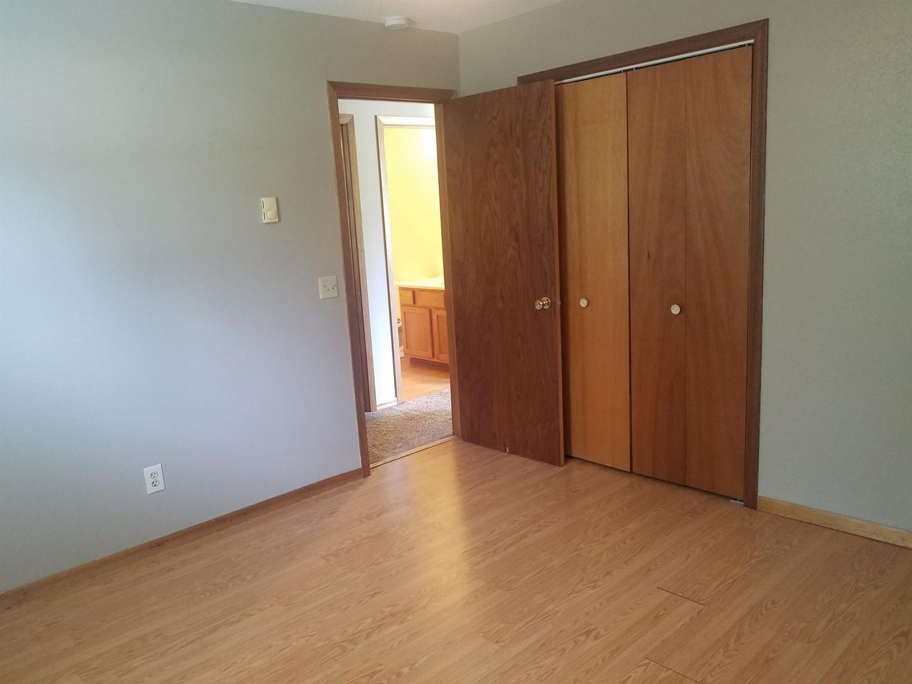 75 Willow Street Southeast #1 - Photo 6 of 13