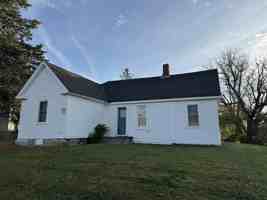 featured image of 210 4th Street South #1