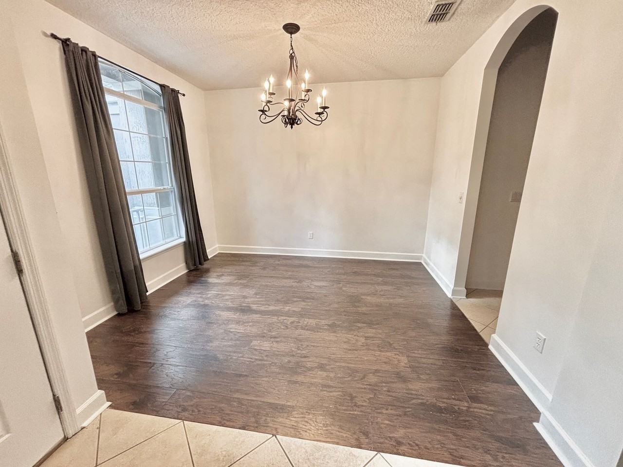 614 Loire Ct - Photo 6 of 39