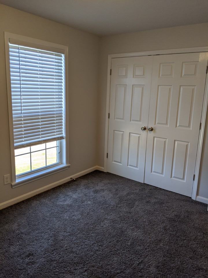 10501 Chariot Run Ct #10501-201 - Photo 3 of 25