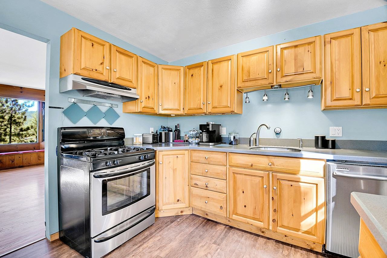 4684 S Pine Rd #1 - Photo 2 of 41