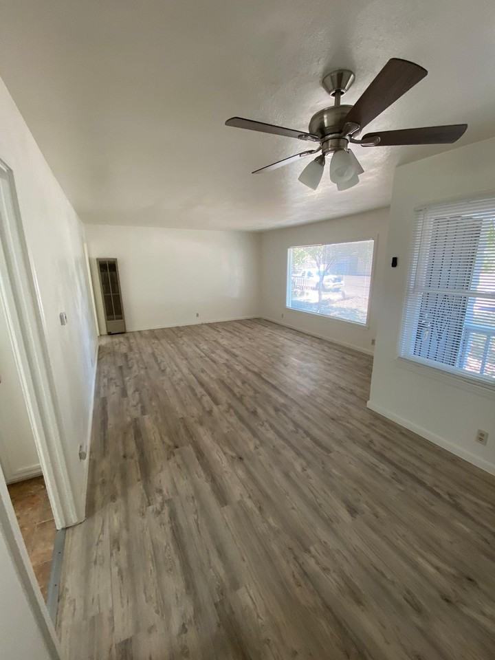 211 Brand Rd #1 - Photo 3 of 11