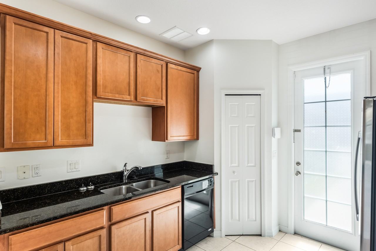 10163 Hartford Maroon Road #1 - Photo 6 of 39