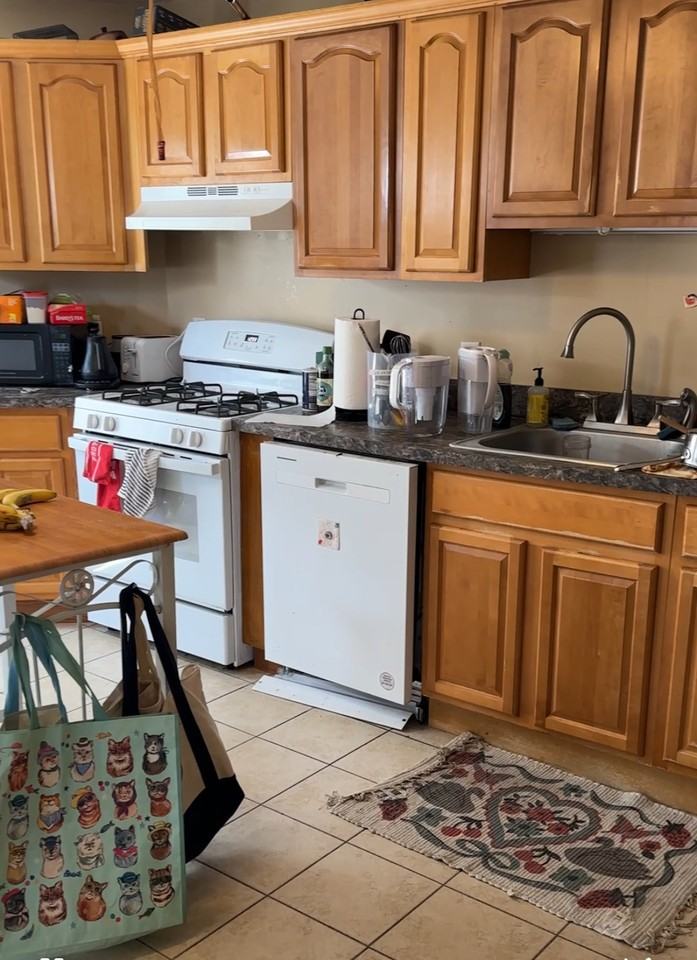 5 Lowden Ave #2 - Photo 3 of 25