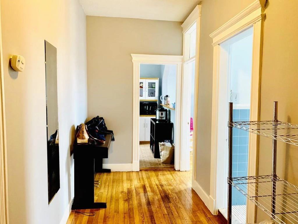 78 Glenville Avenue #14 - Photo 5 of 9