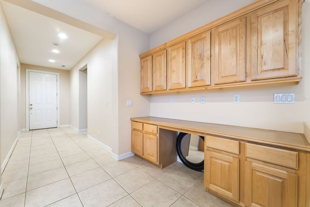 1256 Sonatina Drive - Photo 3 of 23