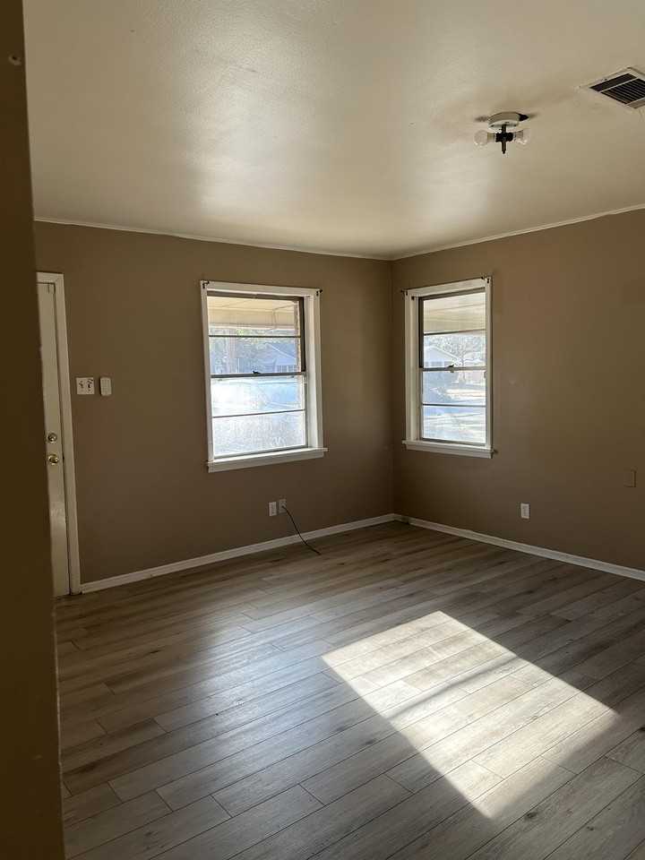 2707 Fort Miro Avenue #1 - Photo 7 of 30