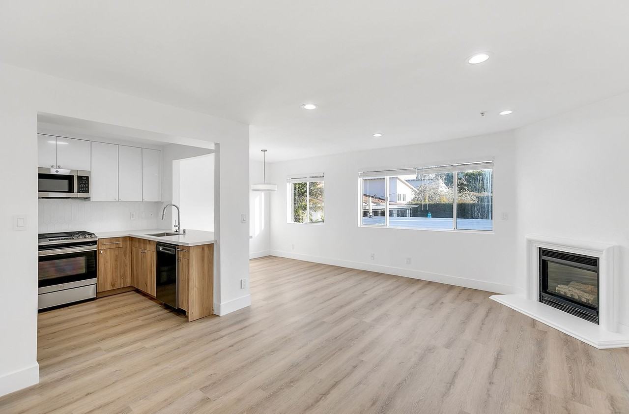 16100 Sunset Blvd. - Photo 6 of 32