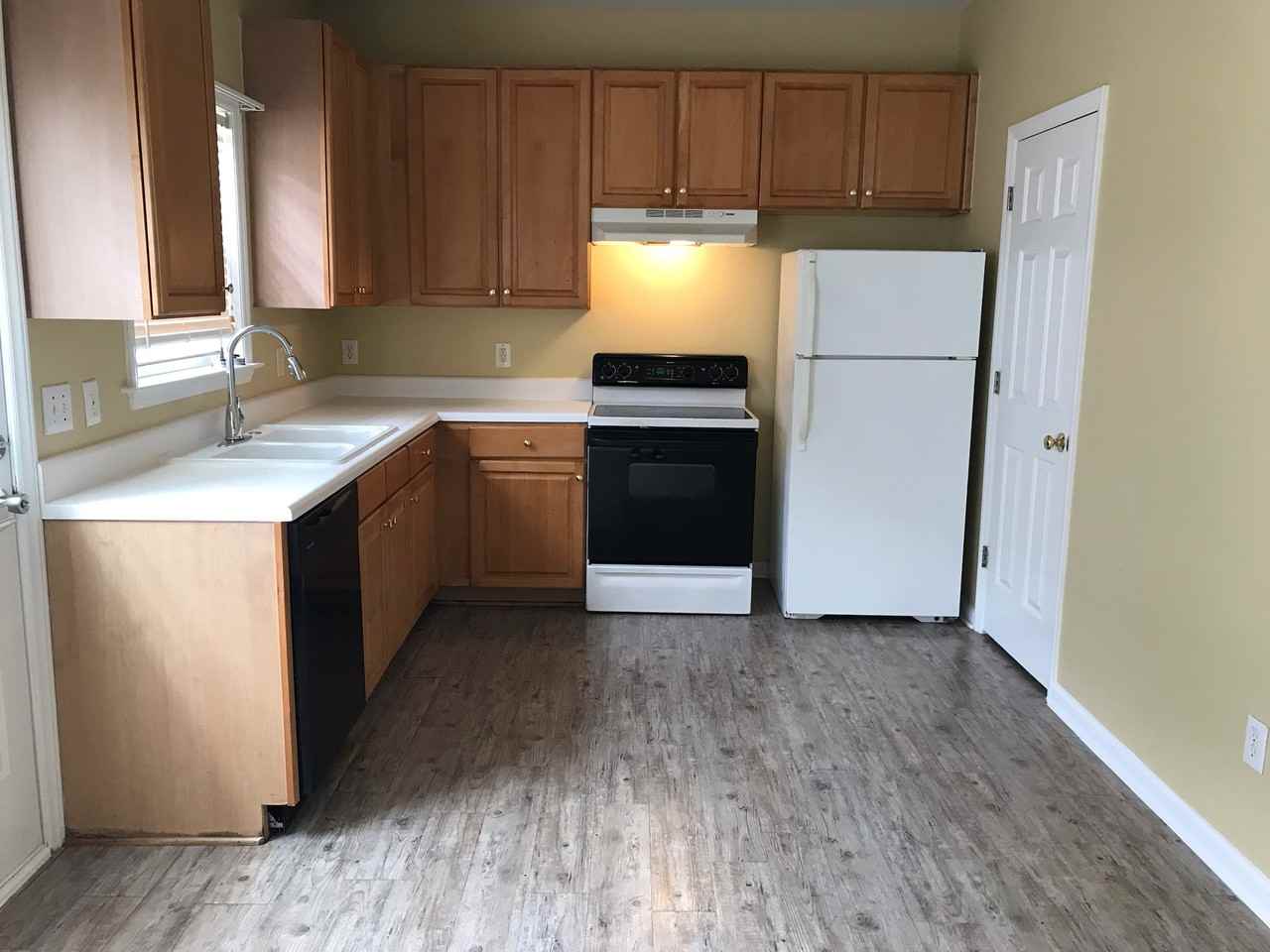 2845 Bennington Drive #2845 - Photo 4 of 22