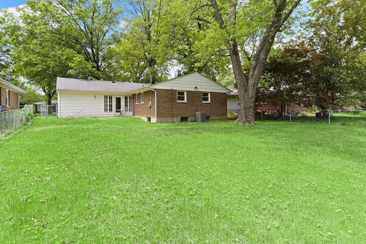 160 Saint Benedict Lane #1 - Photo 6 of 21