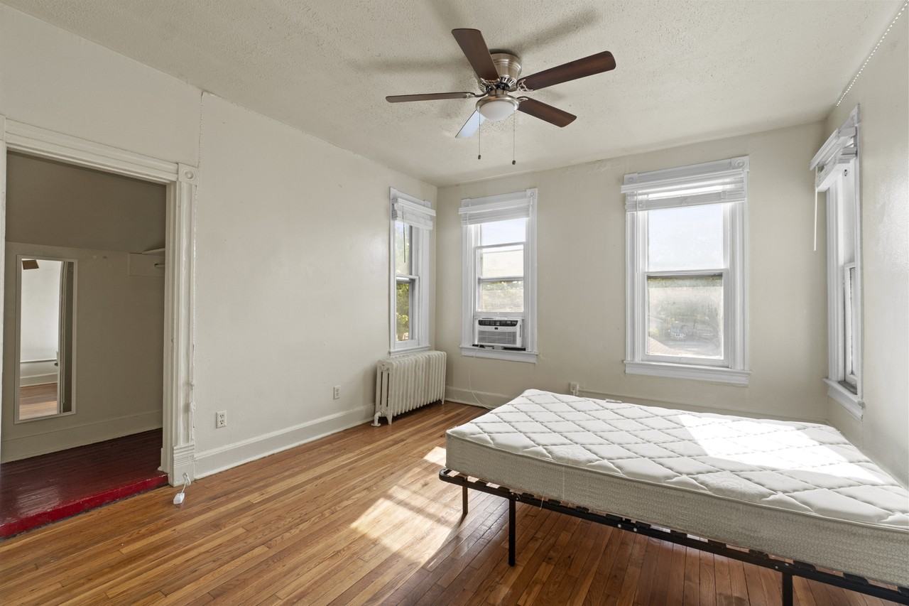 4620 College Avenue #1 - Photo 5 of 6