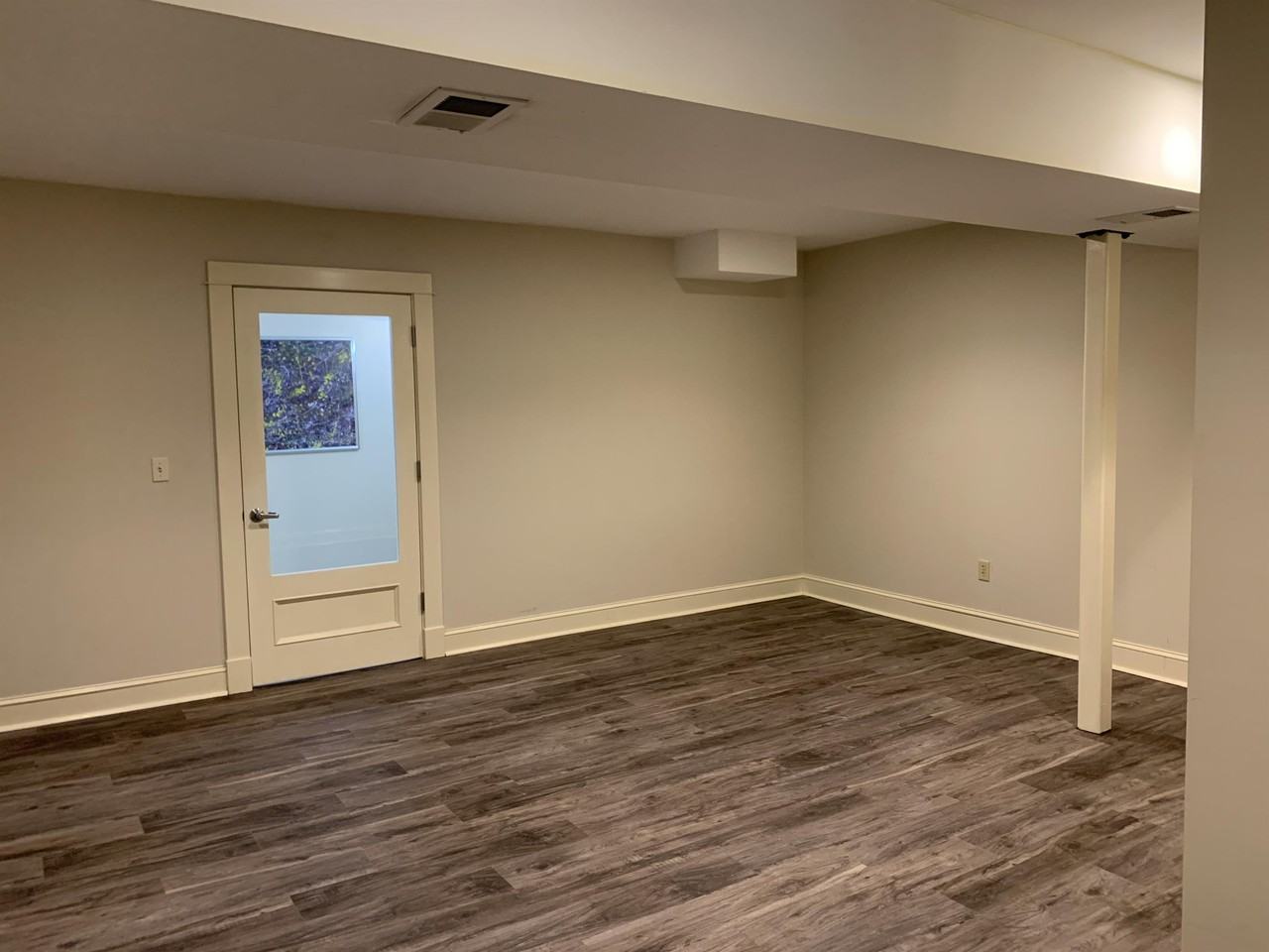 511 511 2nd Street-013 #013 - Photo 3 of 8