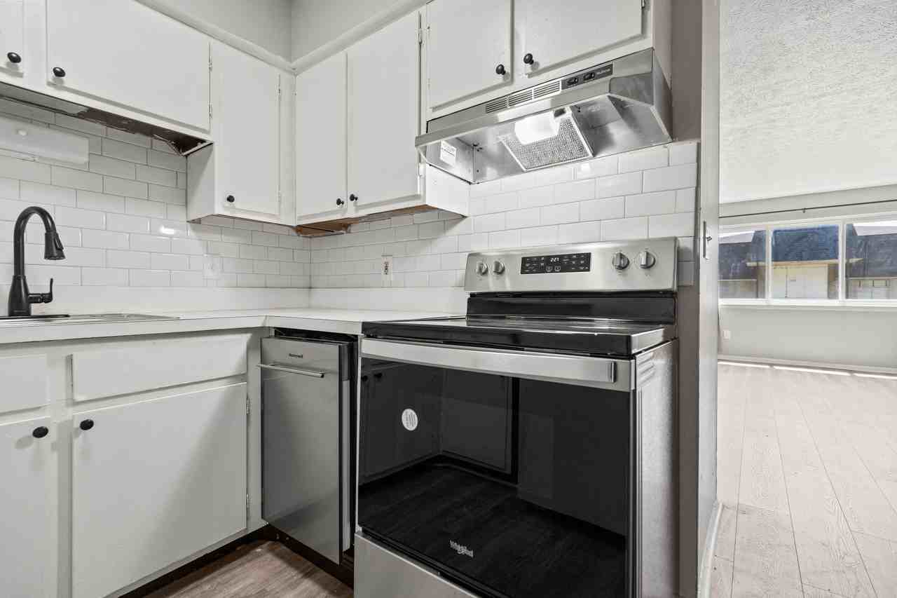 11218 Brydan Street #218-6 - Photo 4 of 10