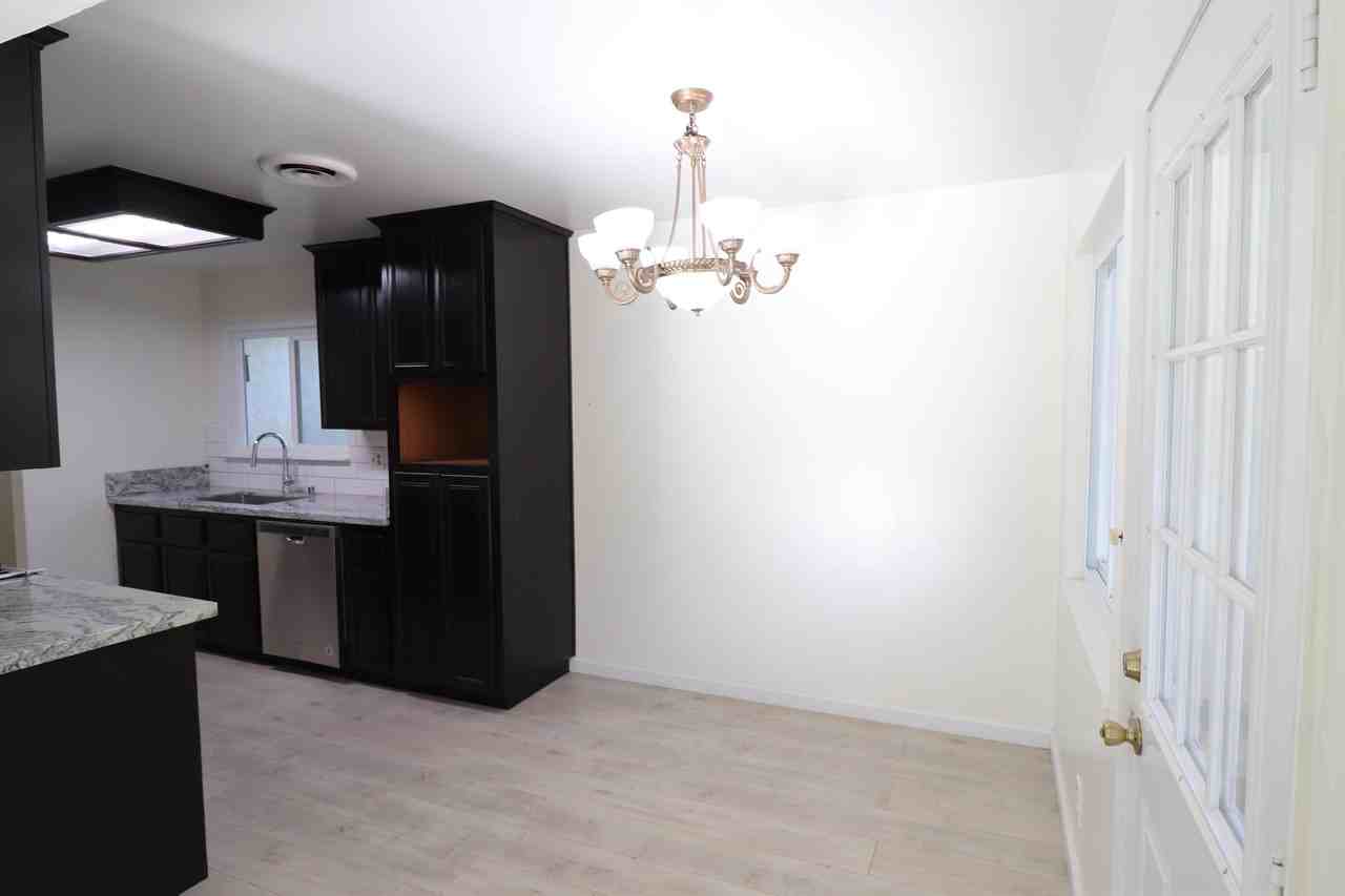 1086 Springfield Dr #1 - Photo 3 of 10