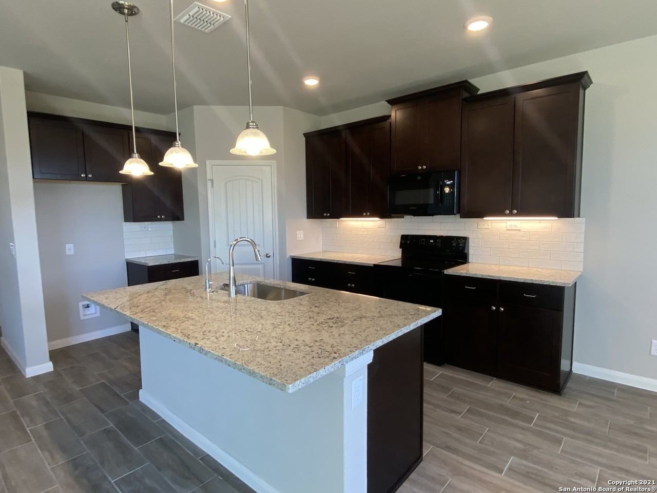 1378 Rios Bend Drive #1 - Photo 4 of 24