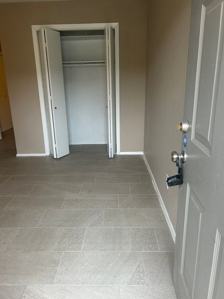 5707 Sorenson St - Photo 5 of 15