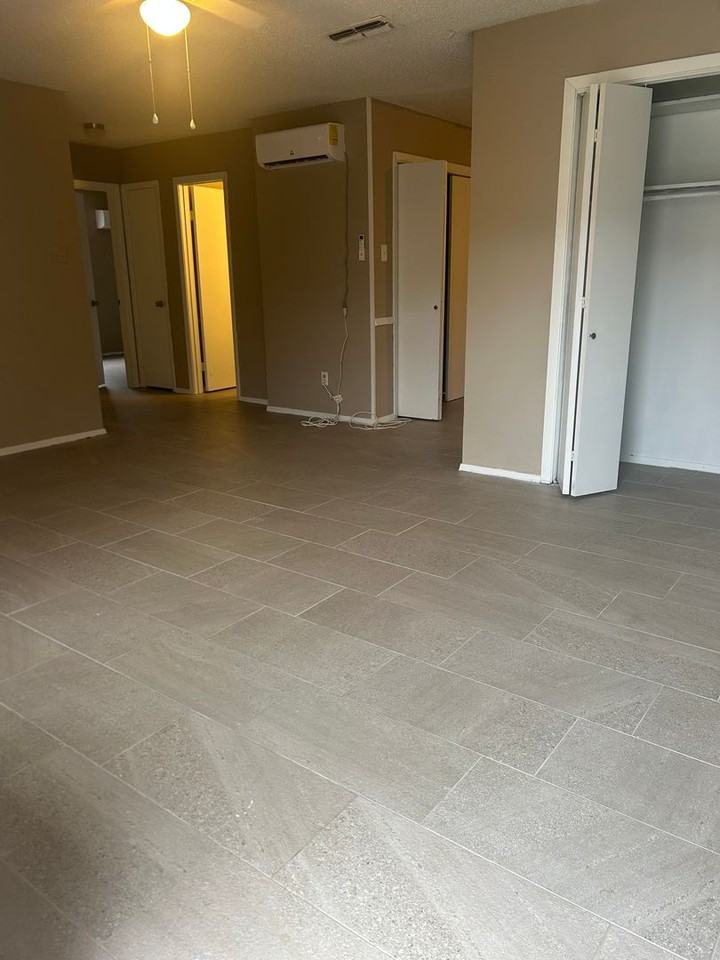 5707 Sorenson St - Photo 6 of 15