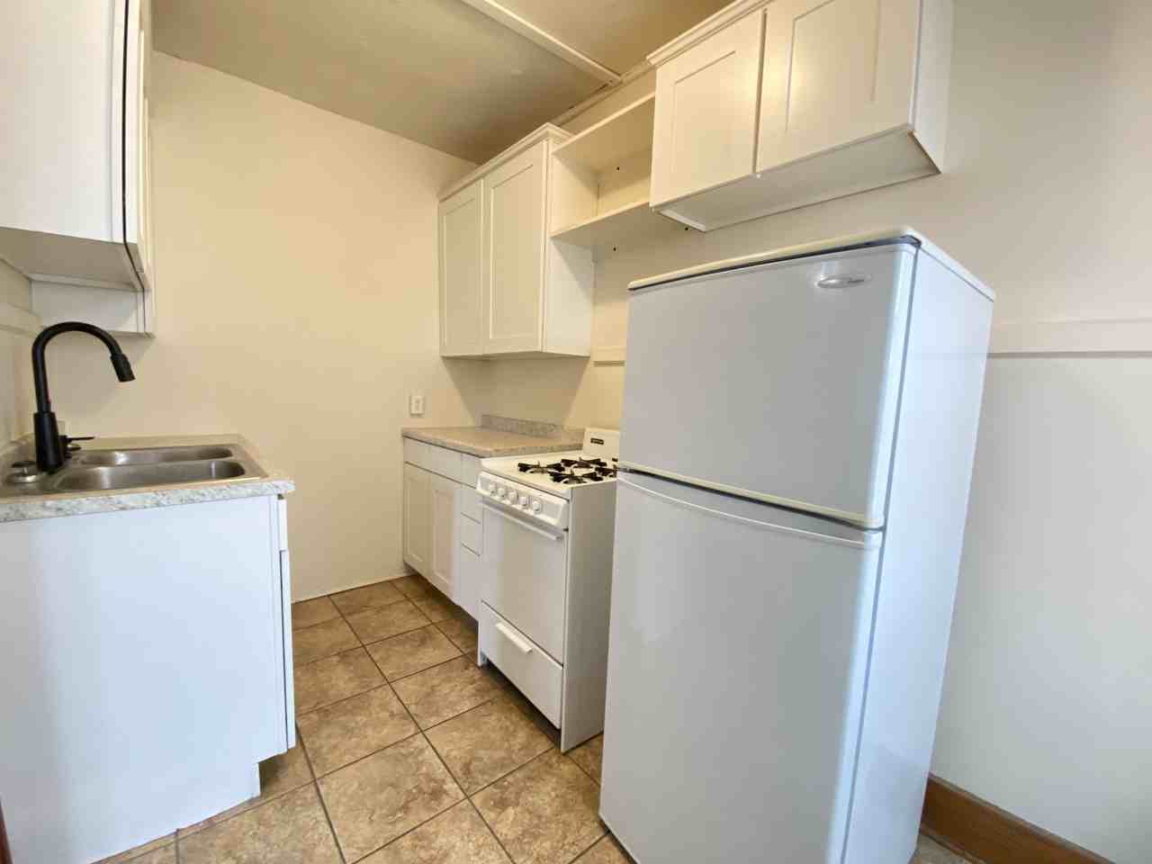 603 1st St Sw #103 - Photo 7 of 14