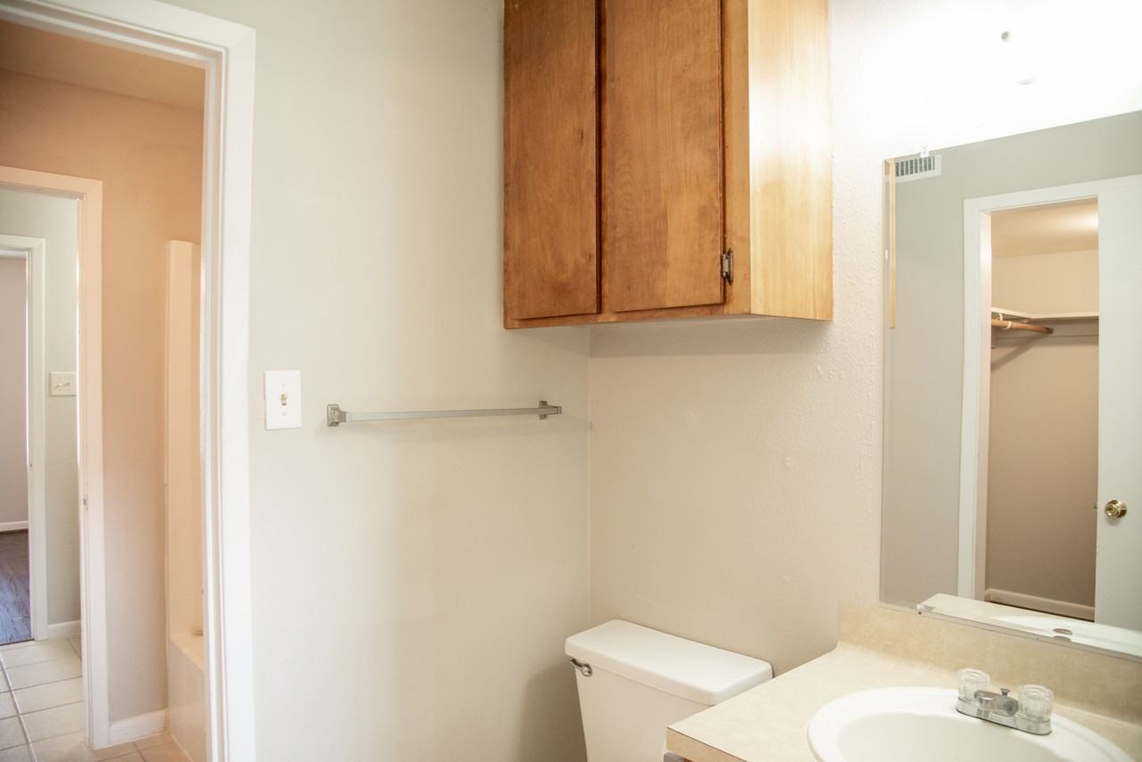 1902 Woodsman Drive #A - Photo 7 of 12