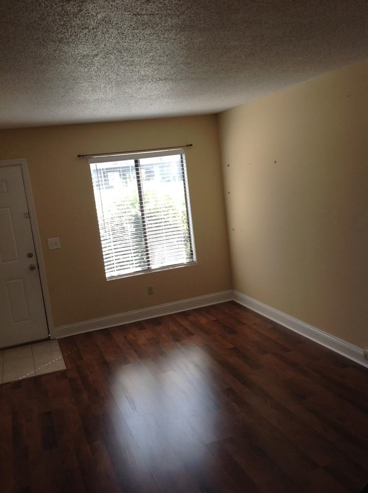 323 Beverly Street #1 - Photo 2 of 20