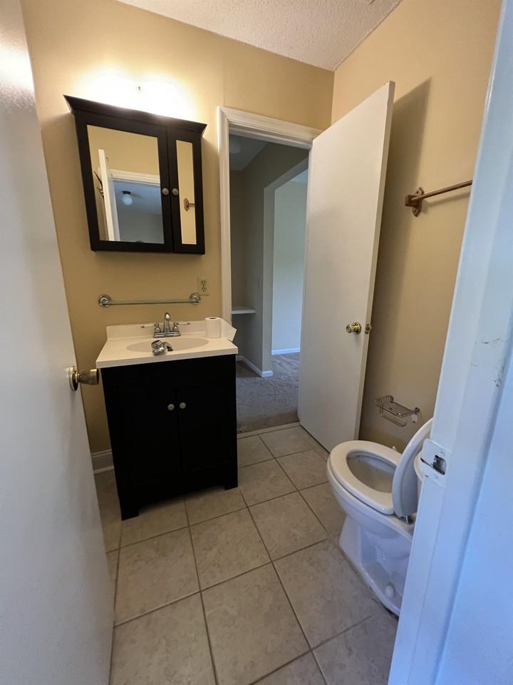 323 Beverly Street #1 - Photo 6 of 20