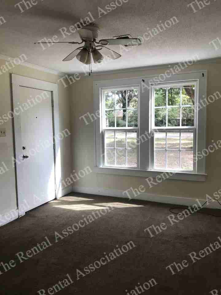 1202 North Mcguire Avenue #1 - Photo 6 of 10