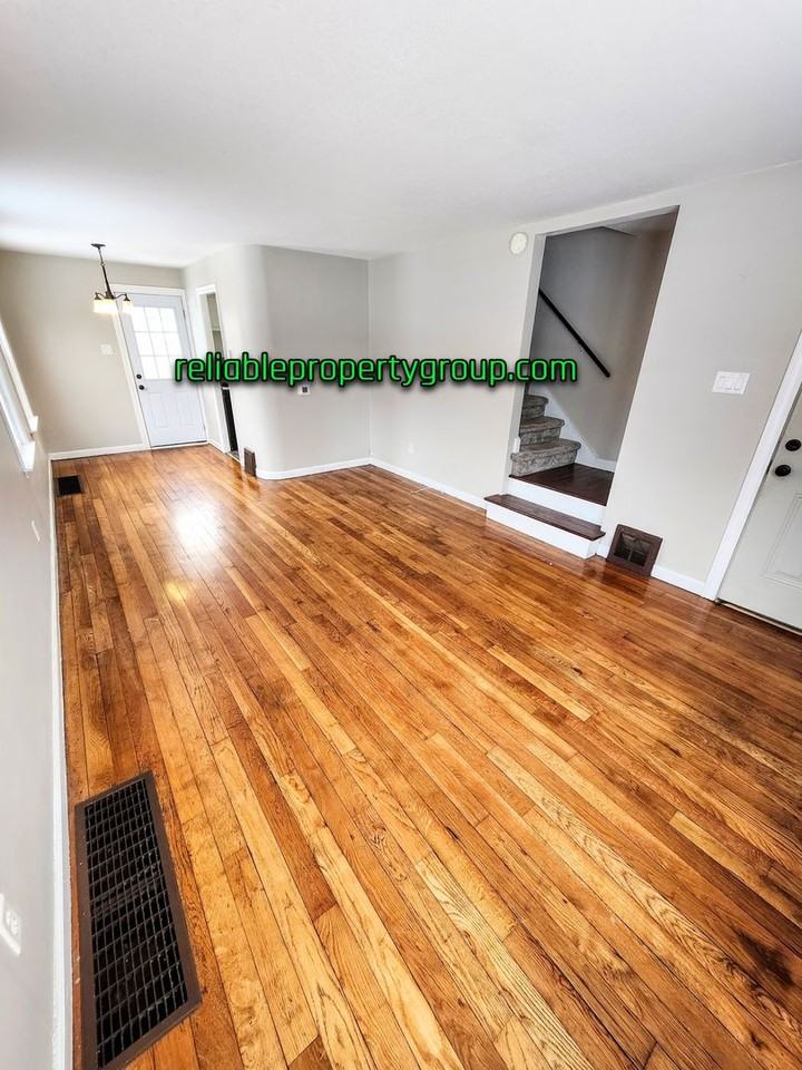 1840 Kentucky Avenue - Photo 2 of 12