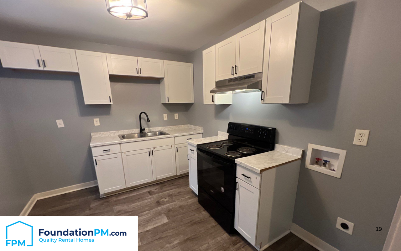 3075 Debby Street #1 - Photo 3 of 17