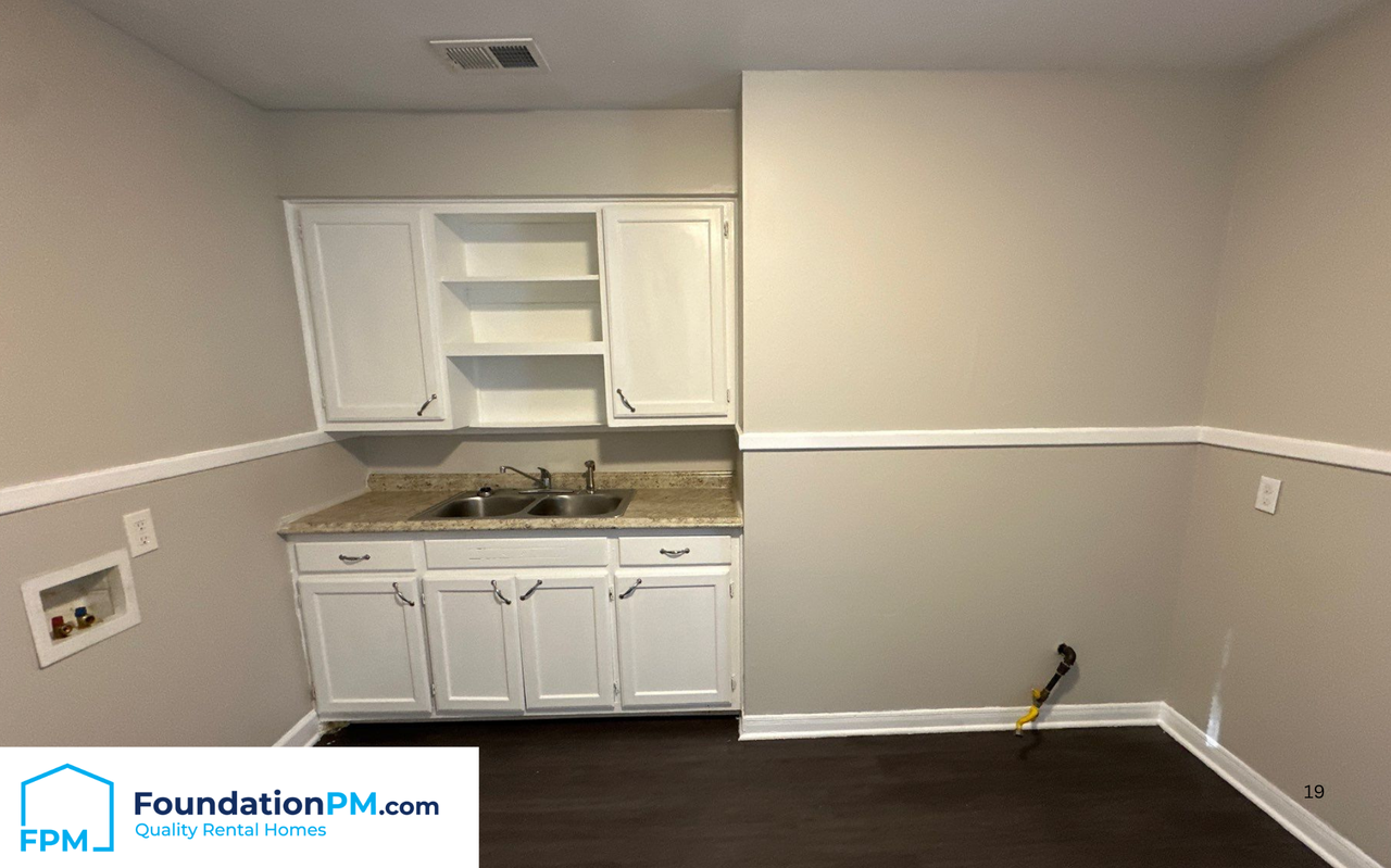 1931 Sipes Avenue #1 - Photo 4 of 15