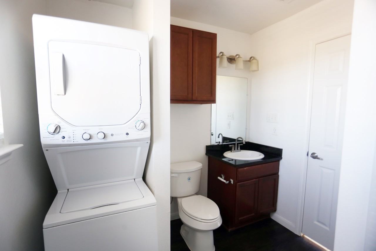 1404 Wilson Road - 1428 A #1428A - Photo 3 of 12