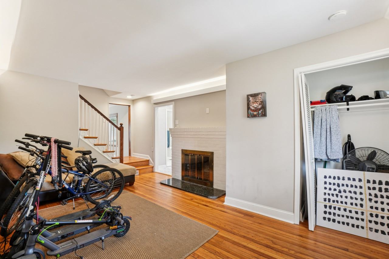 5000 Quebec Street #1 - Photo 4 of 9