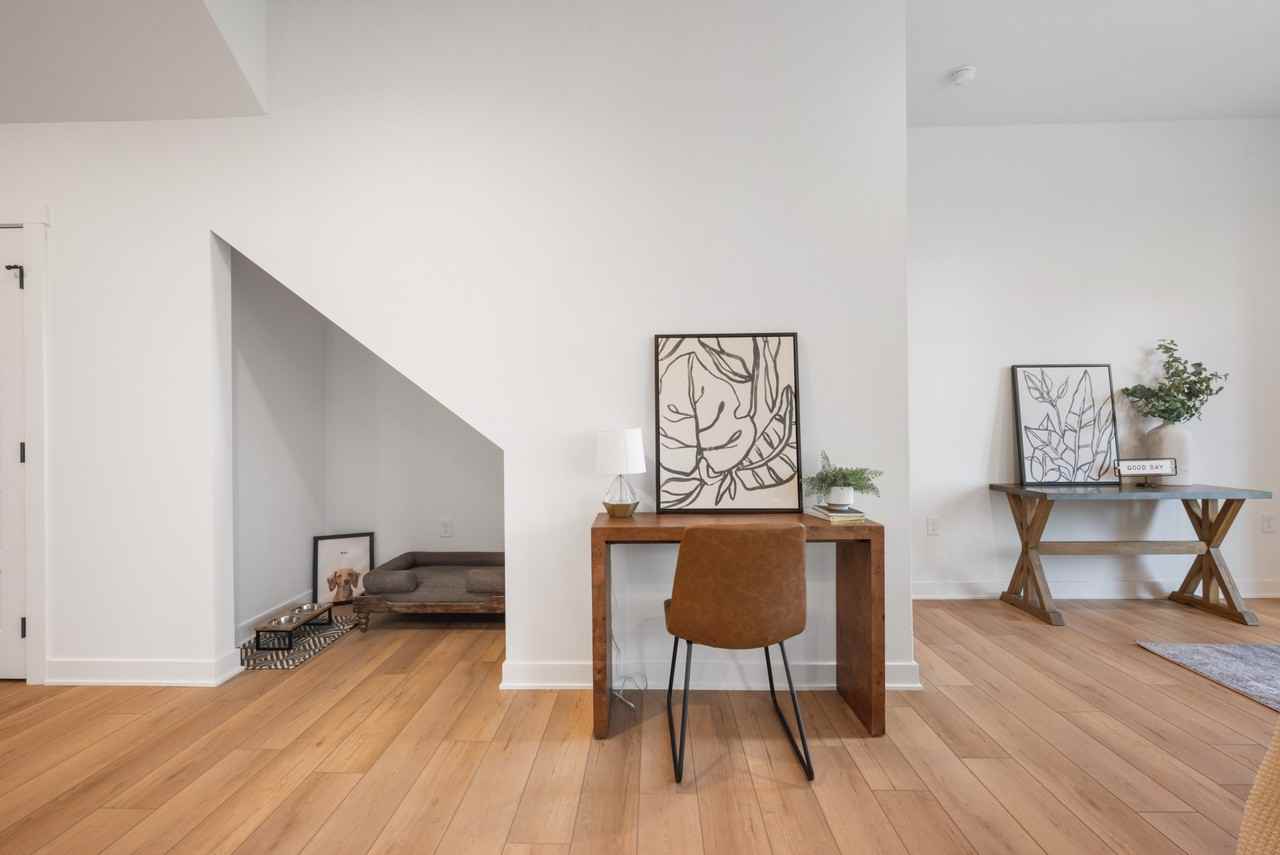 1121 Sw 11th St #1 - Photo 4 of 49