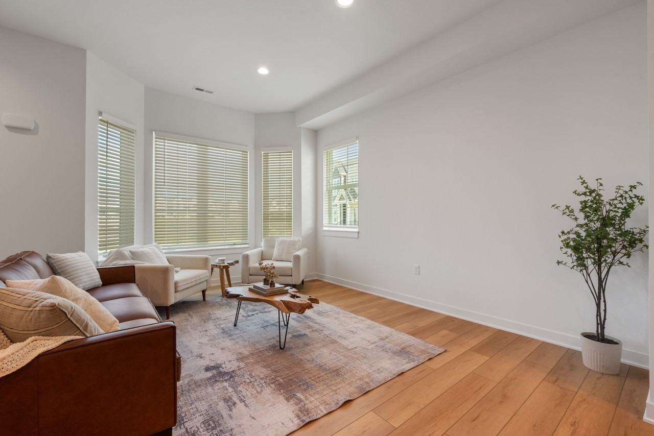 1121 Sw 11th St #1 - Photo 6 of 49