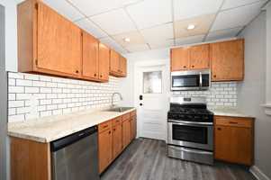 featured image of 7 11th Avenue Southwest #1