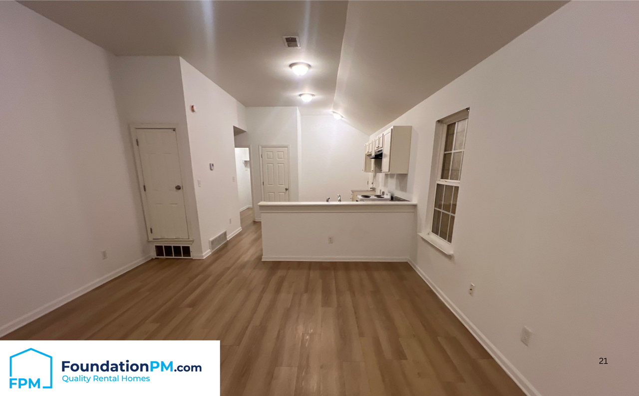 5 E Byfield Dr #1 - Photo 6 of 21