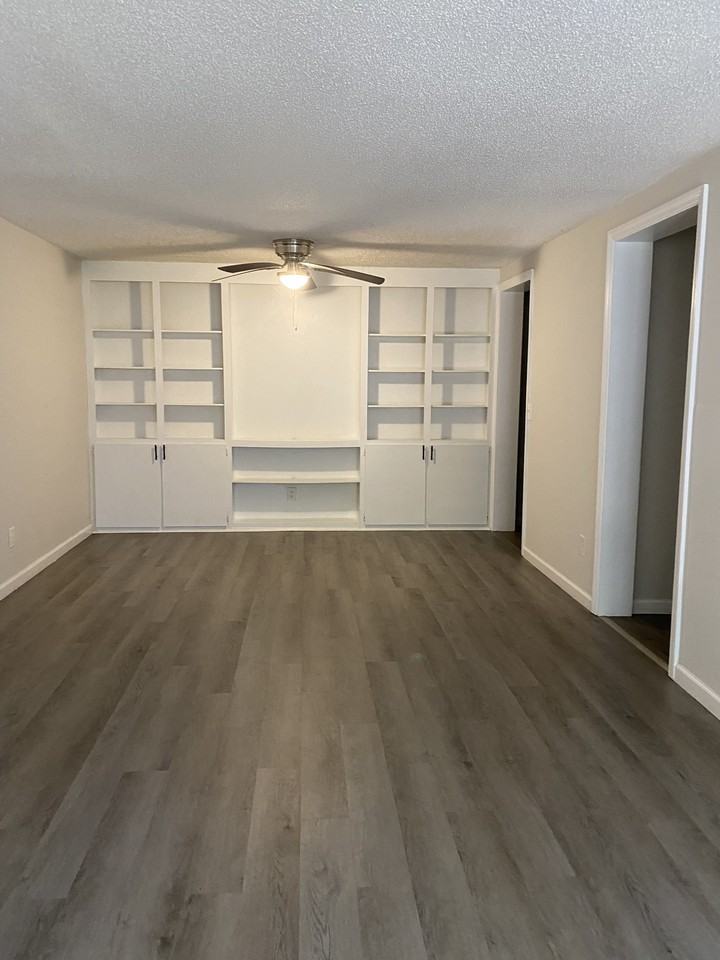 101 Livingston St #407 - Photo 3 of 16