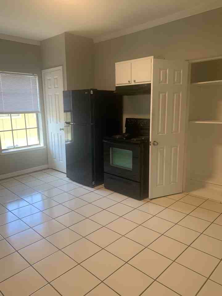4720 Delano St #4720 - Photo 5 of 12