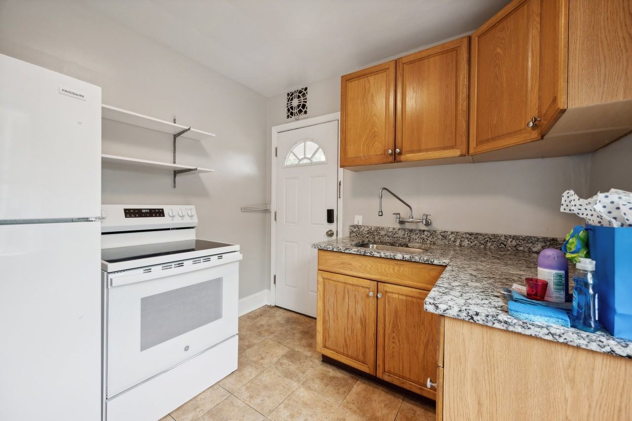 4504 Guilford Rd #1 - Photo 4 of 11