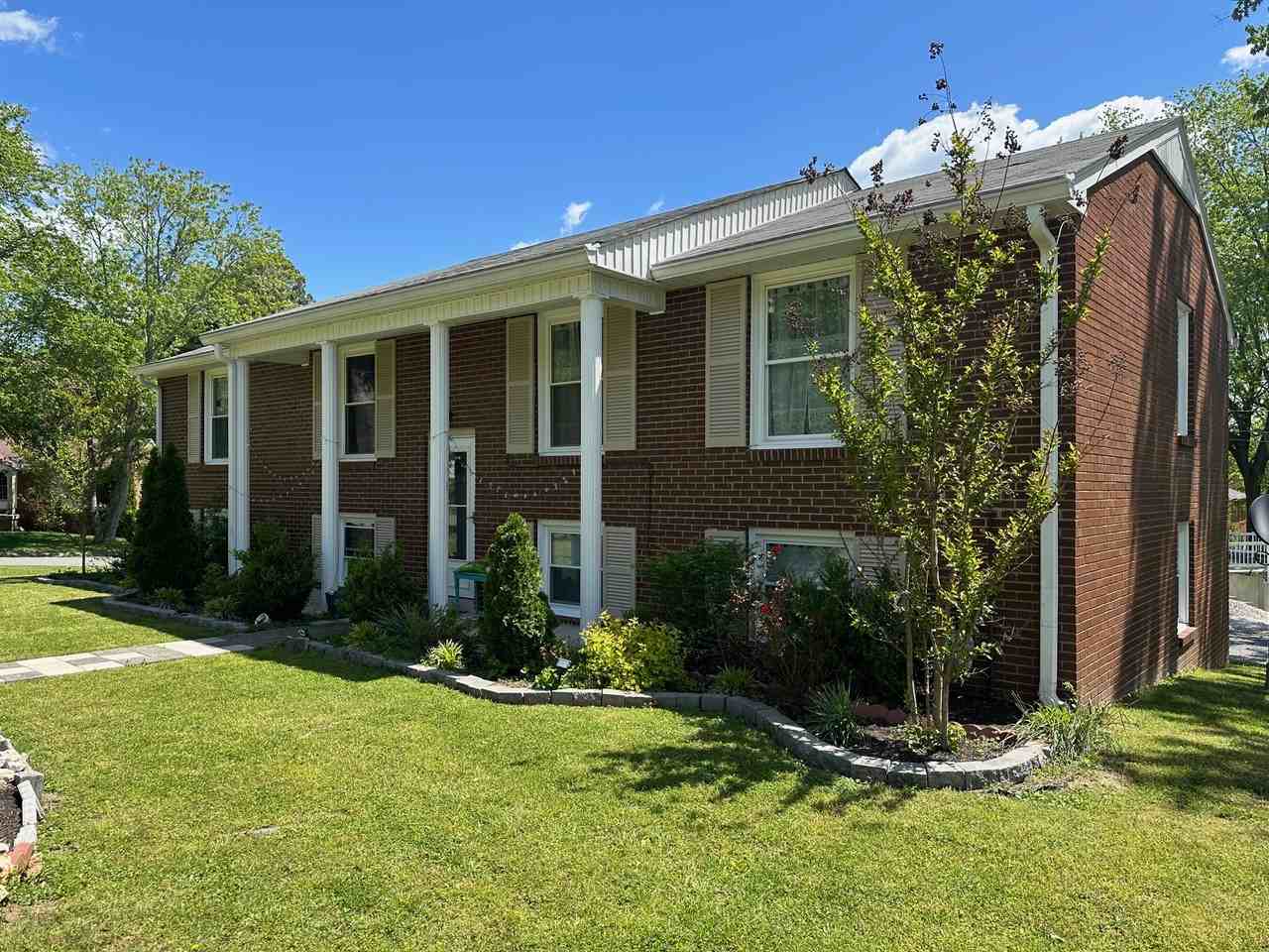 211 Heights Avenue #1