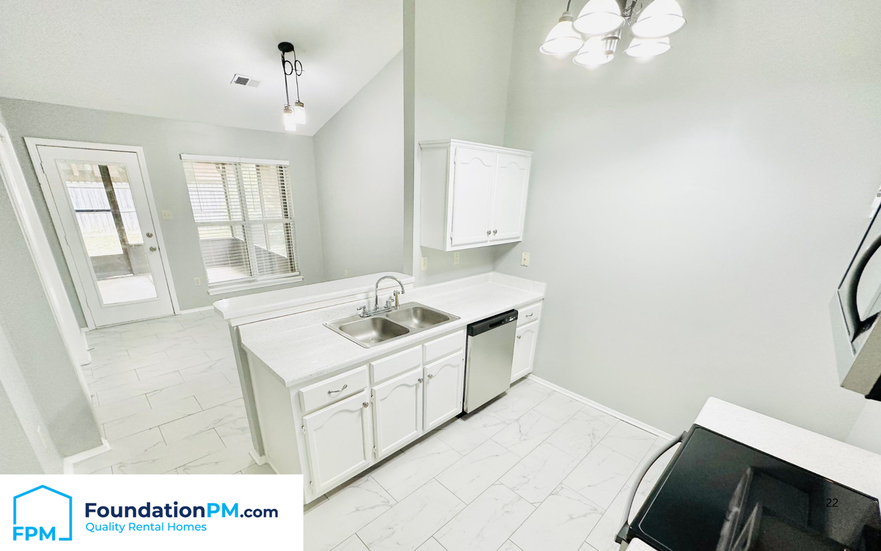 7586 Iris Dr #1 - Photo 3 of 22