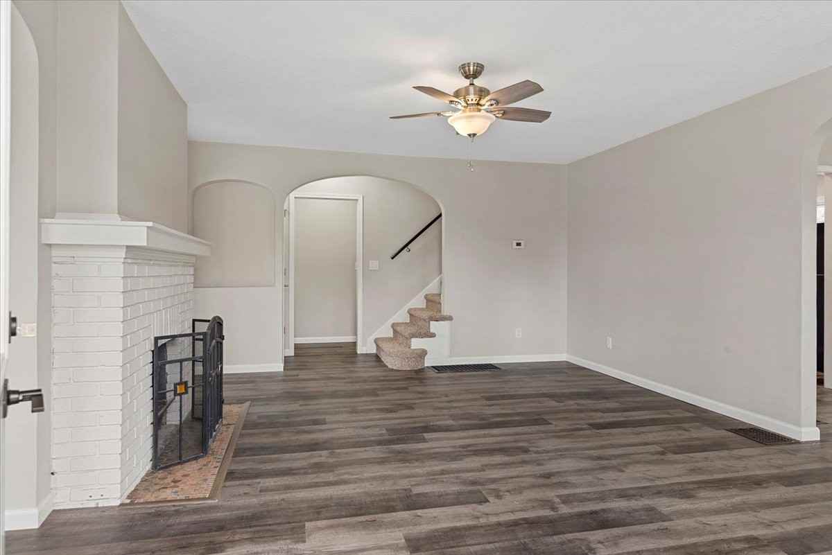 1980 West Forest Avenue #1 - Photo 5 of 38