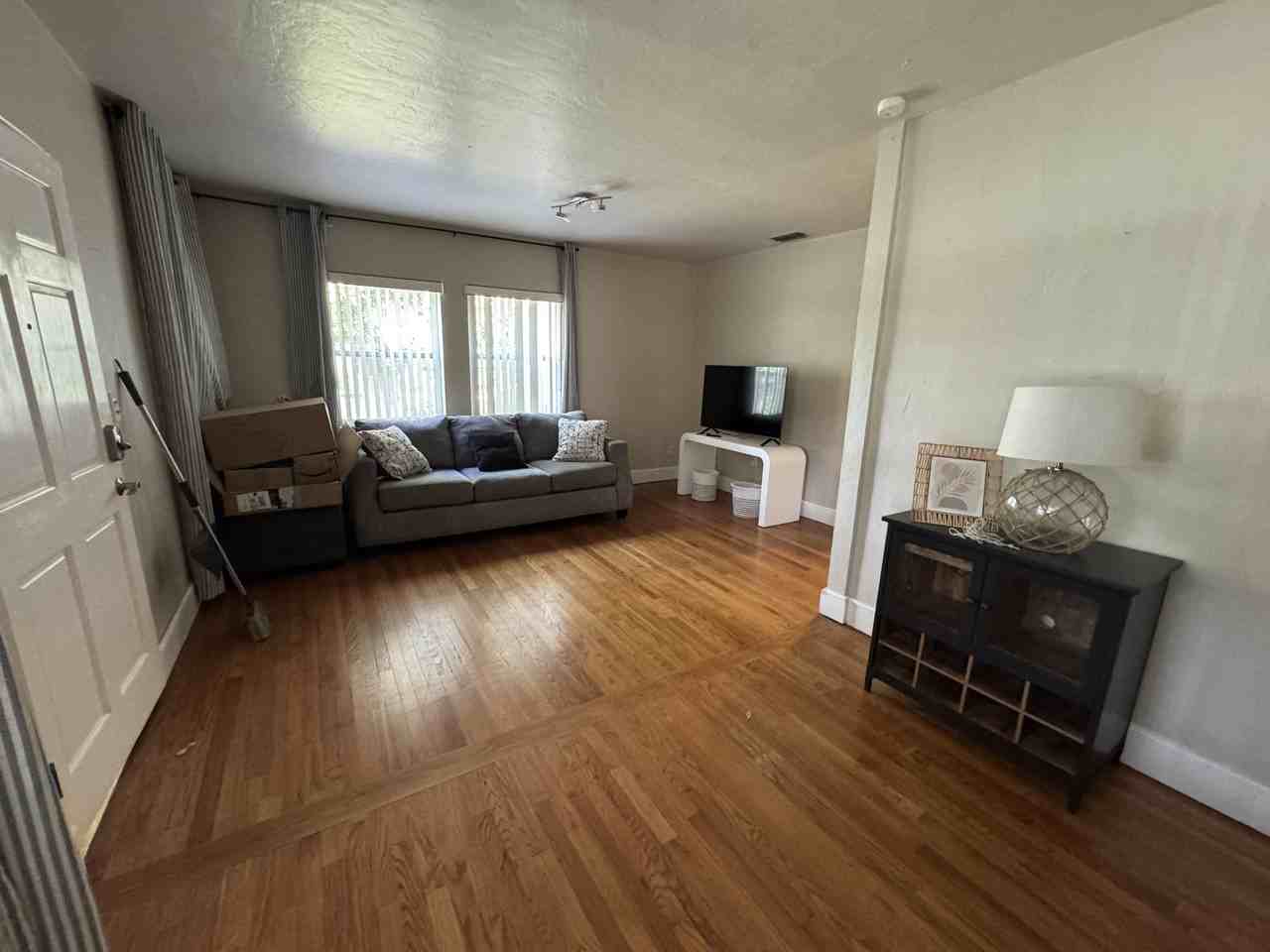 14 Hardee Cir S #1 - Photo 5 of 9