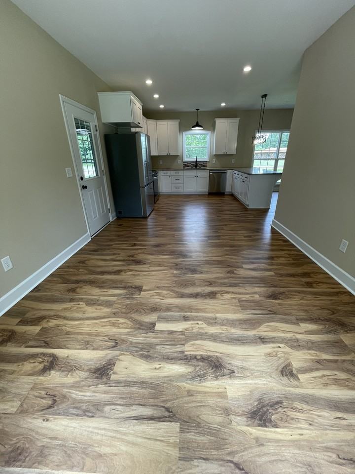 1406 Old Estill Springs Rd #1 - Photo 6 of 12