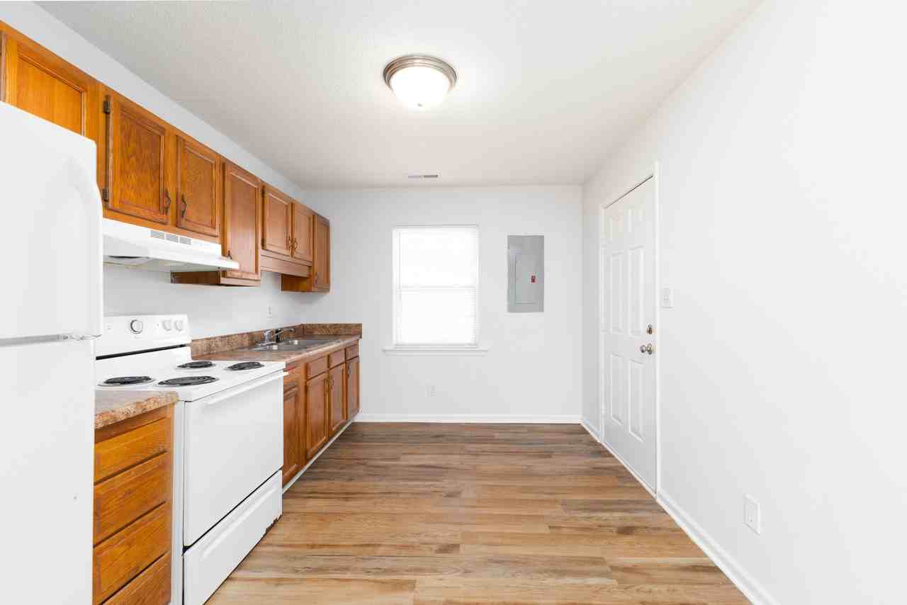 2318 Indian Dr #B5 - Photo 5 of 19