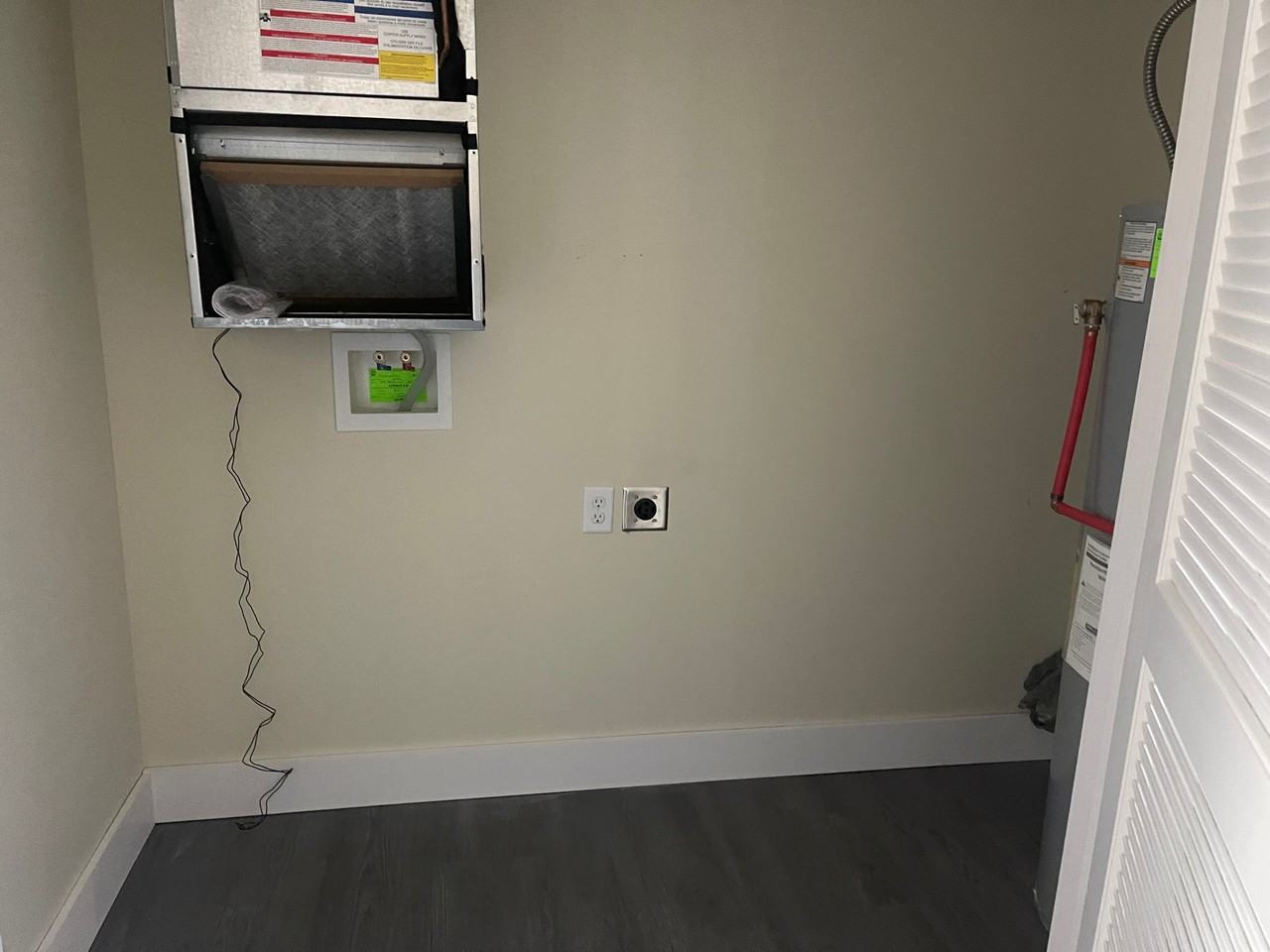 206 Honeysuckle Ln #1 - Photo 6 of 9