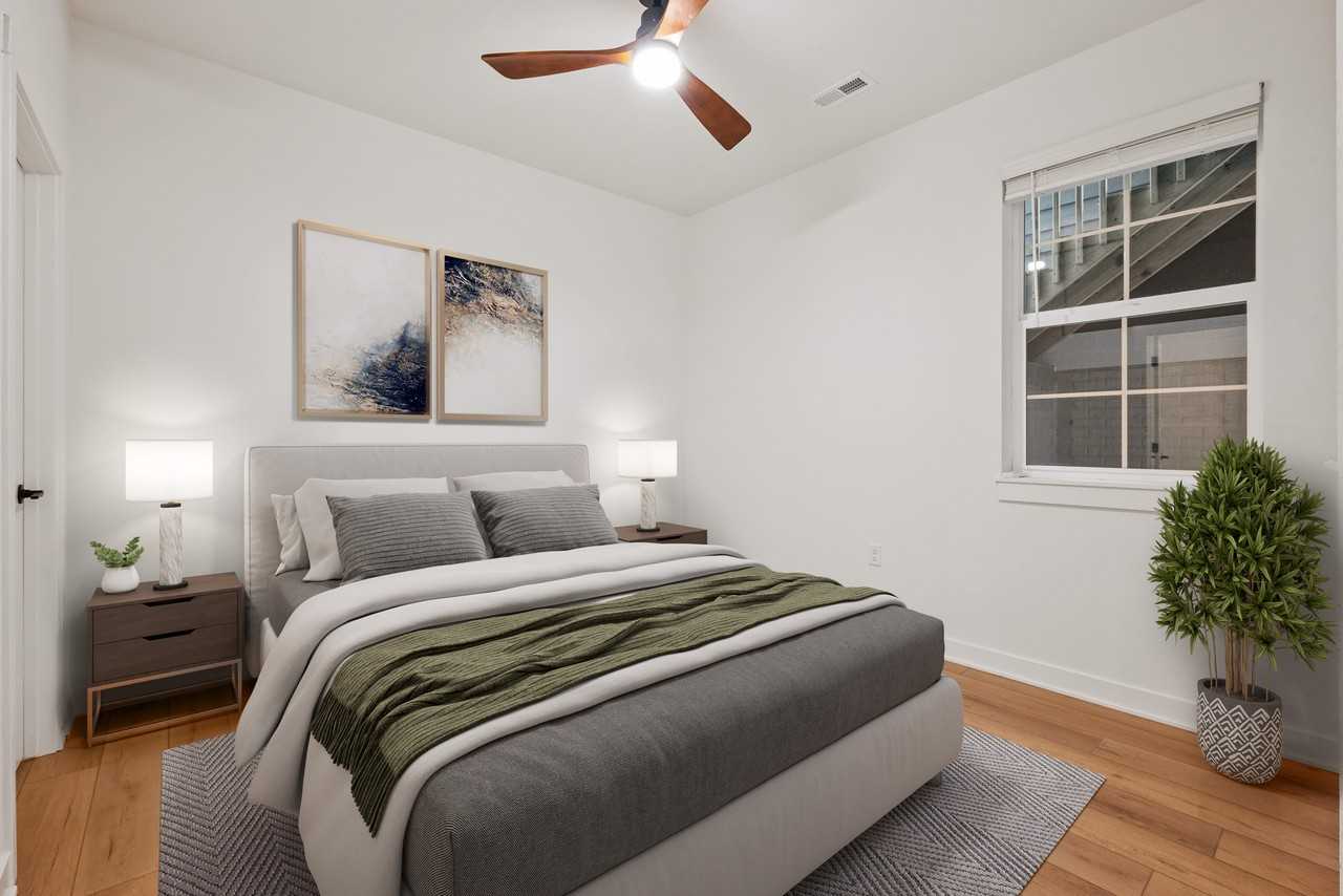 1216 Sw Des Moines St #1 - Photo 2 of 39